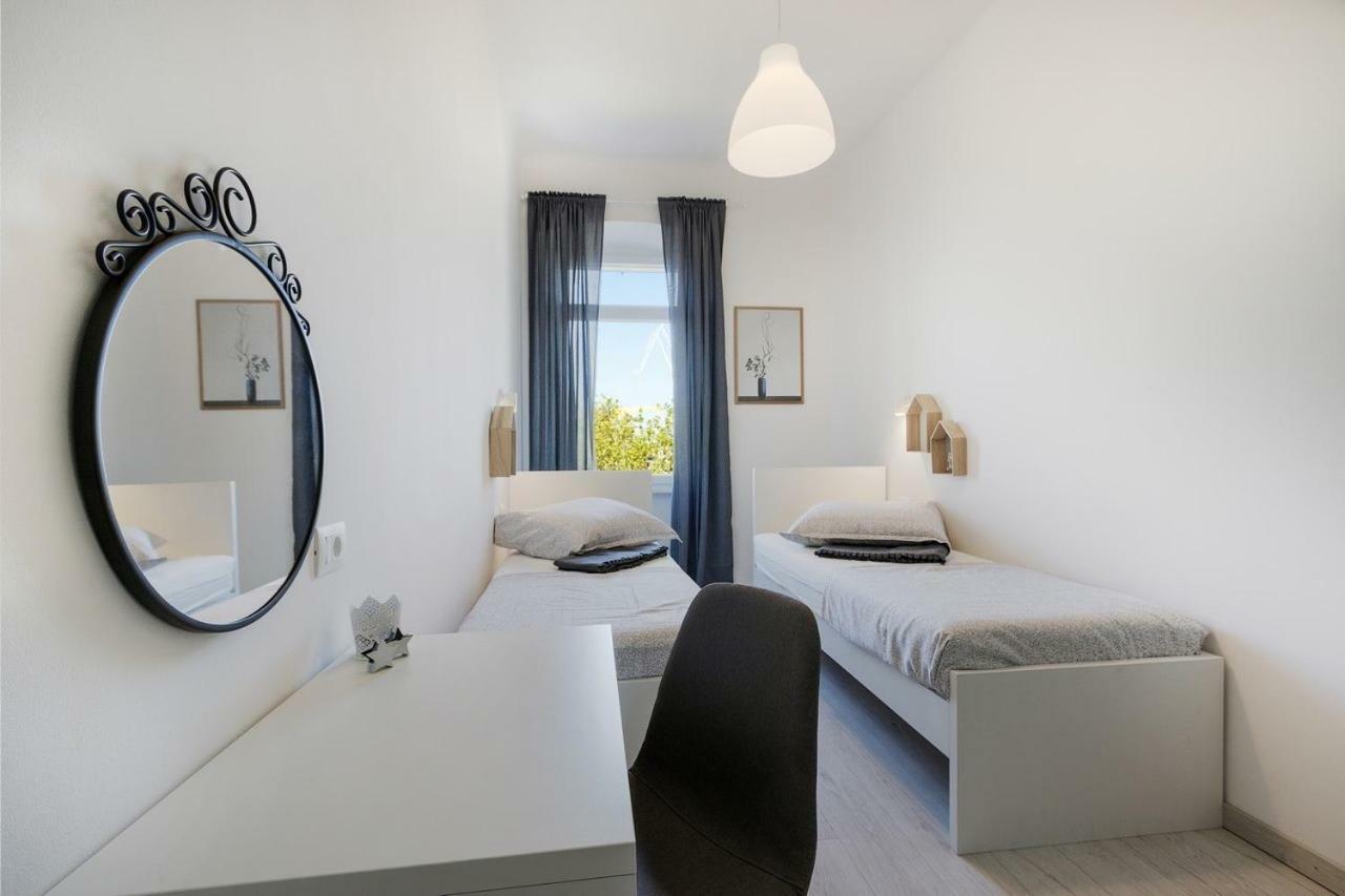 *** Lounge Terrace Apartment With The Harbour View / City Centre *** Pula Exterior photo